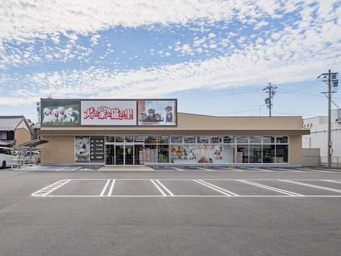 愛知県　一宮店（160坪）